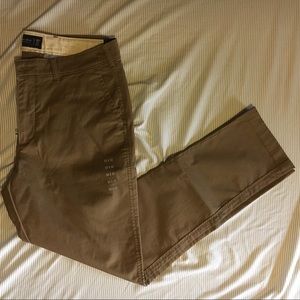 Abercrombie Athletic Skinny Chinos